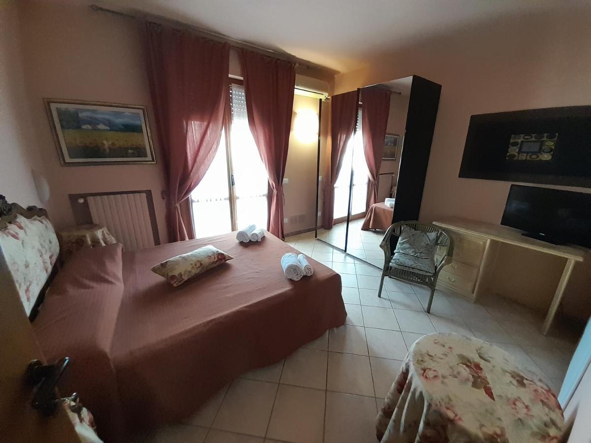 B&B La Casa Di Zia Lina 몬숨마노테르메 외부 사진